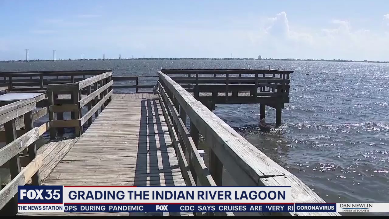 Grading the quality of Indian River Lagoon