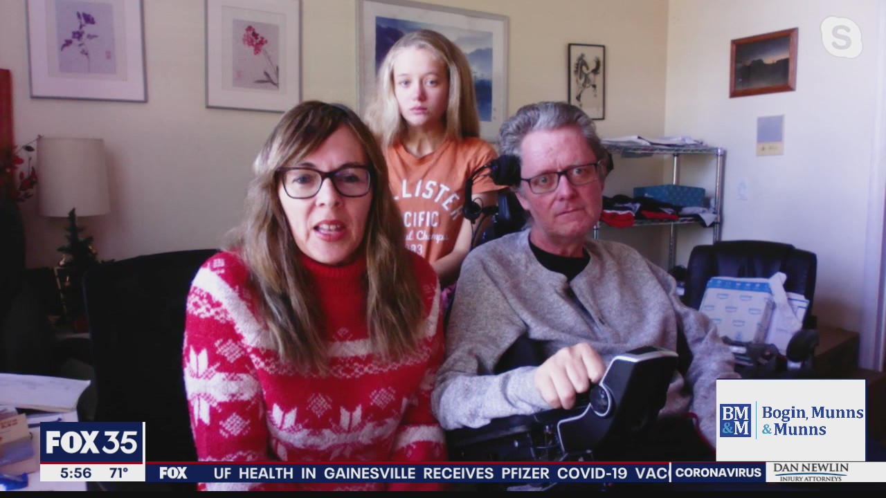 Wrapping gifts to benefit ALS patients