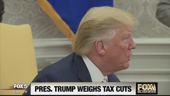 FOX Business Beat: Trump Tax Cuts; Facebook Privacy Tools