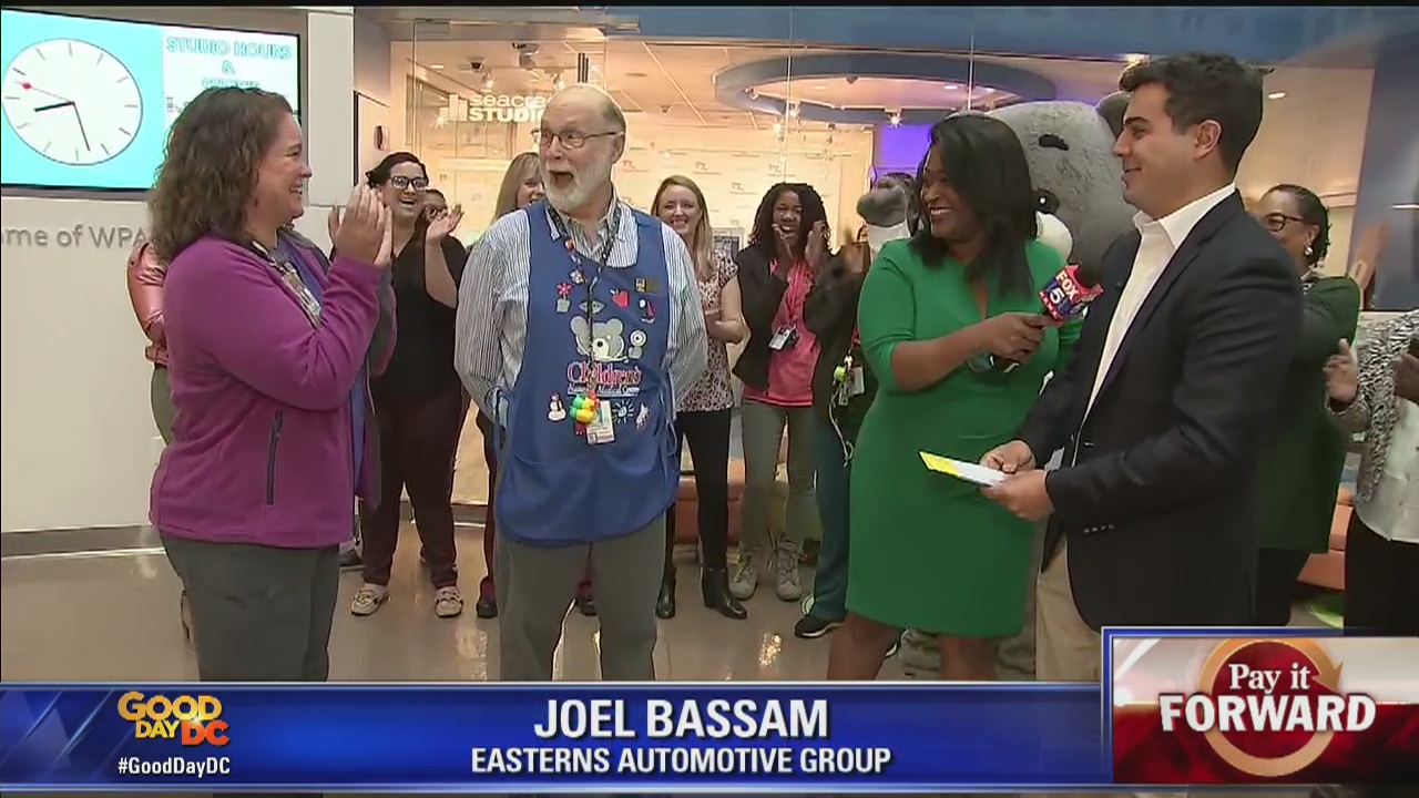 Children?s National Hospital volunteer surprised with Nats tickets