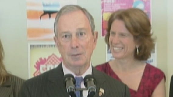 Bloomberg returns to Democratic party