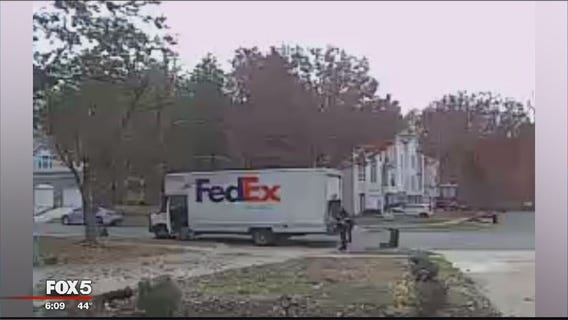 FedEx truck stolen at gunpoint in Bowie, police say