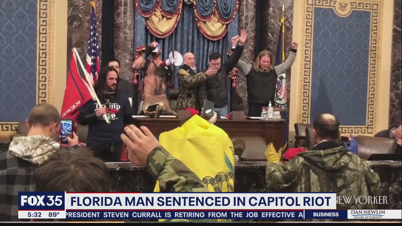 1st Capitol rioter sentenced in felony case gets 8 months