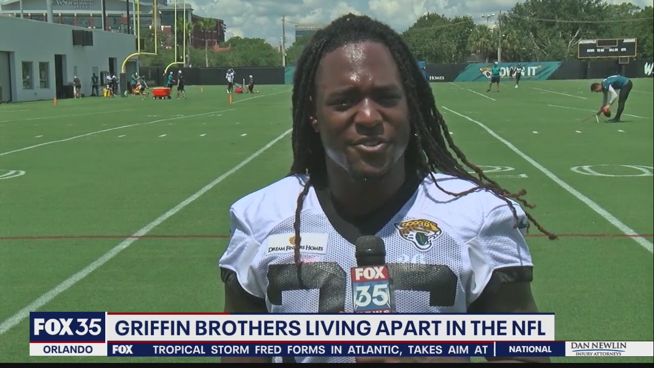 Griffin brothers living apart in the NFL