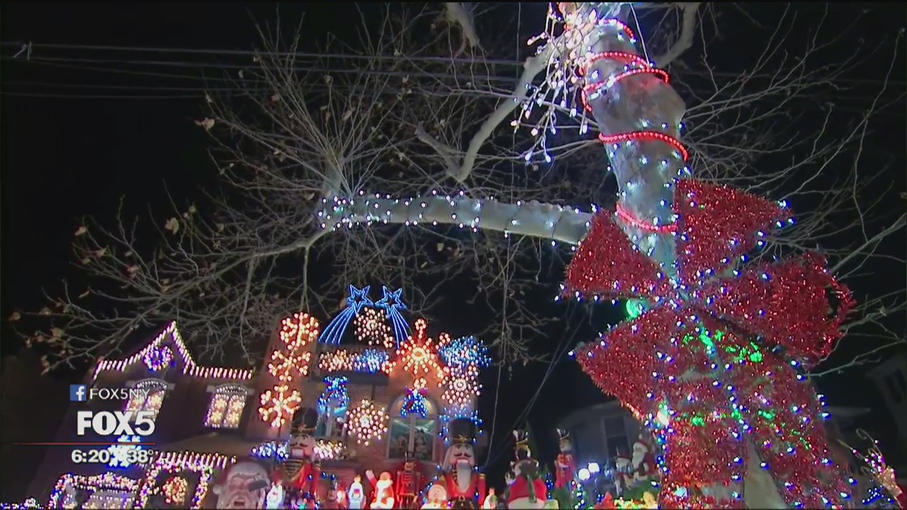 Dyker Heights holiday lights