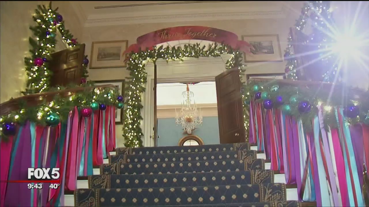 Go inside Gracie Mansion for the holidays