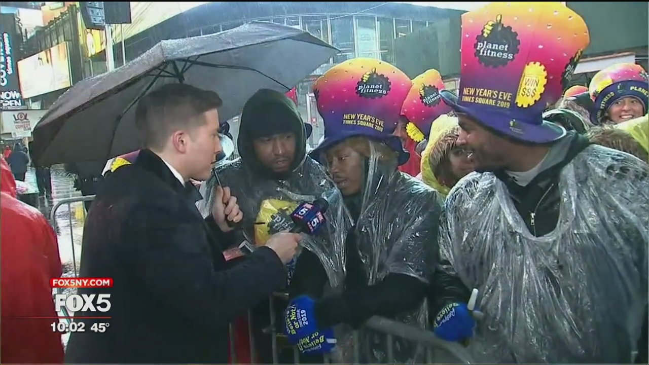 Rainy party in Times Square