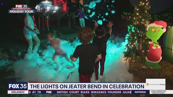 Holiday Lights Tour: The lights of Jeter Bend in Celebration