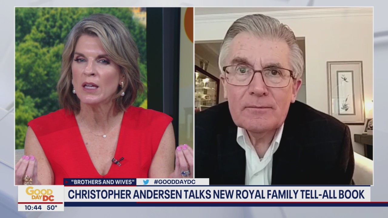 New book takes inside look at lives of Royal Family