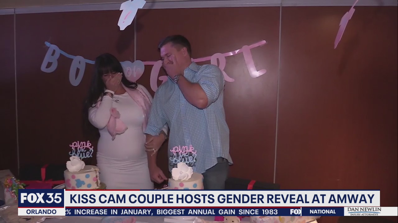 Kiss Cam couple hosts gender reveal with news of twins