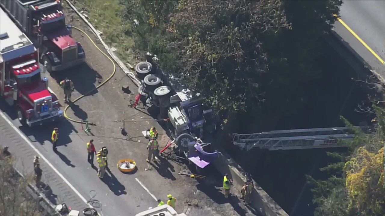 Traffic Alert: Overturned truck causes delays on I-270 | FOX 5 DC