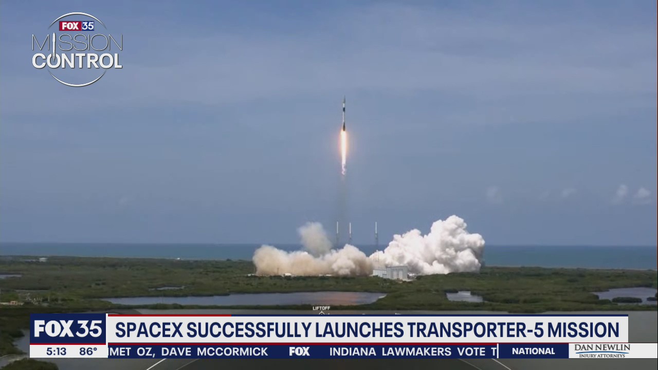 Families watch as Falcon 9 rocket takes ashes to space