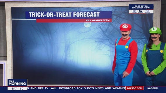 Mario and Luigi have Halloween weather and traffic!