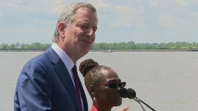 Mayor jumps into presidential race