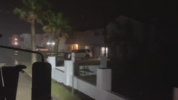 Florida's east coast feels early impact of Hurricane Nicole