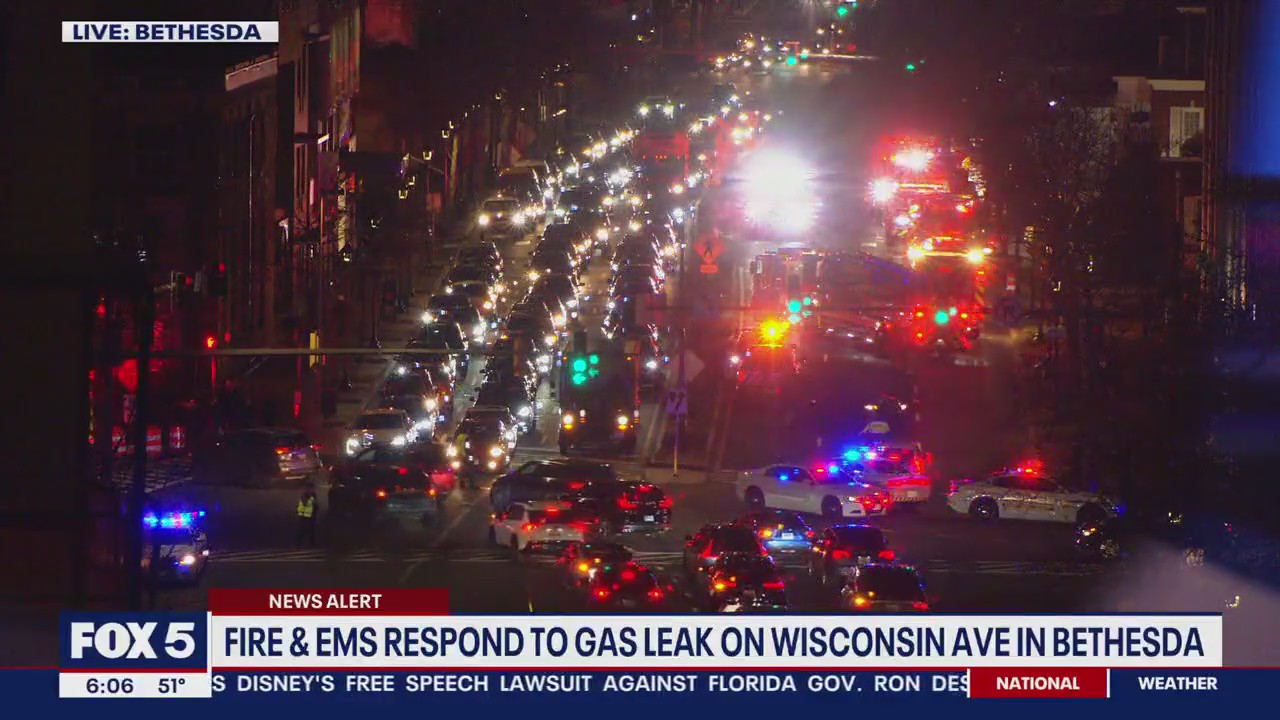 Gas leak causing delays on Wisconsin Avenue in Bethesda | FOX 5 DC