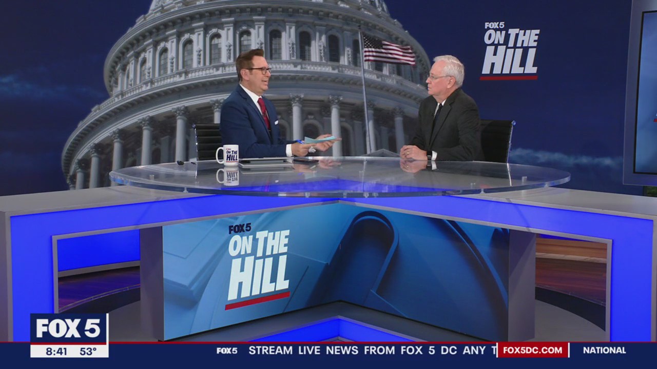 Biden makes gaffe while addressing mental fitness in last-minute press conference