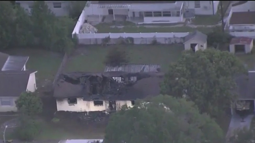 1 found dead in Orlando house fire | FOX 35 Orlando