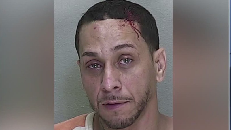 Ocala couple beats burglar with club