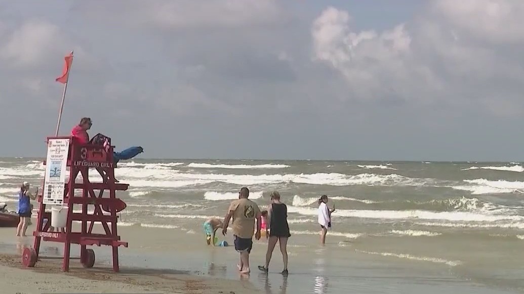 Rip current warning: Get lifeguard for help