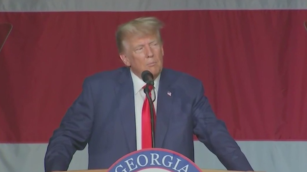 Trump prepares for court appearance in Miami