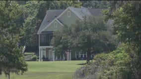 Politicians lash out after Farmers leaves FL