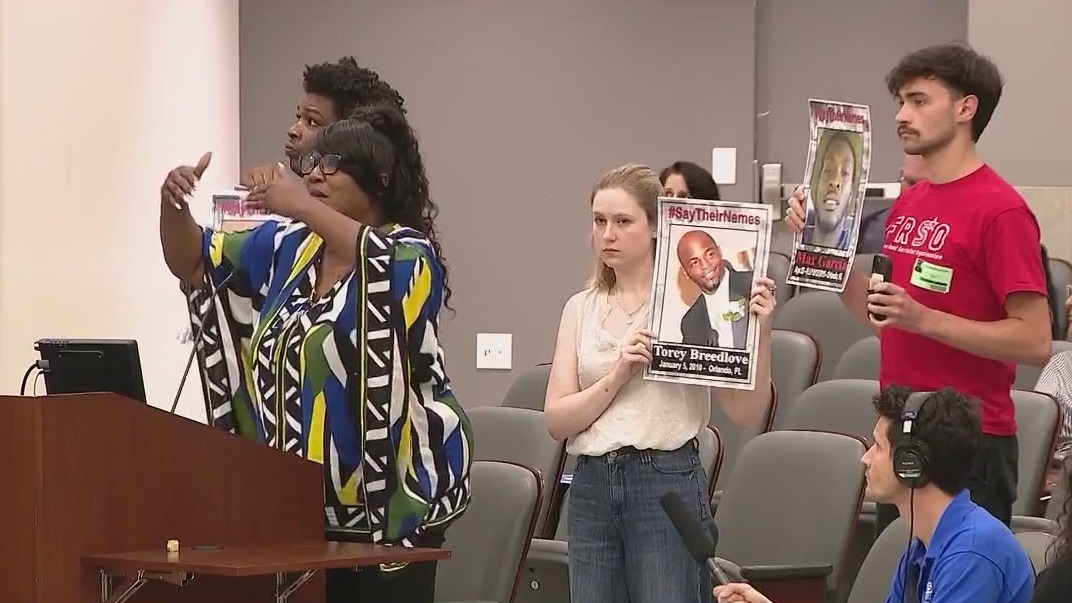 Family of Derek Diaz speak at council meeting