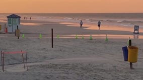 Shark attacks surfer at New Smyrna Beach