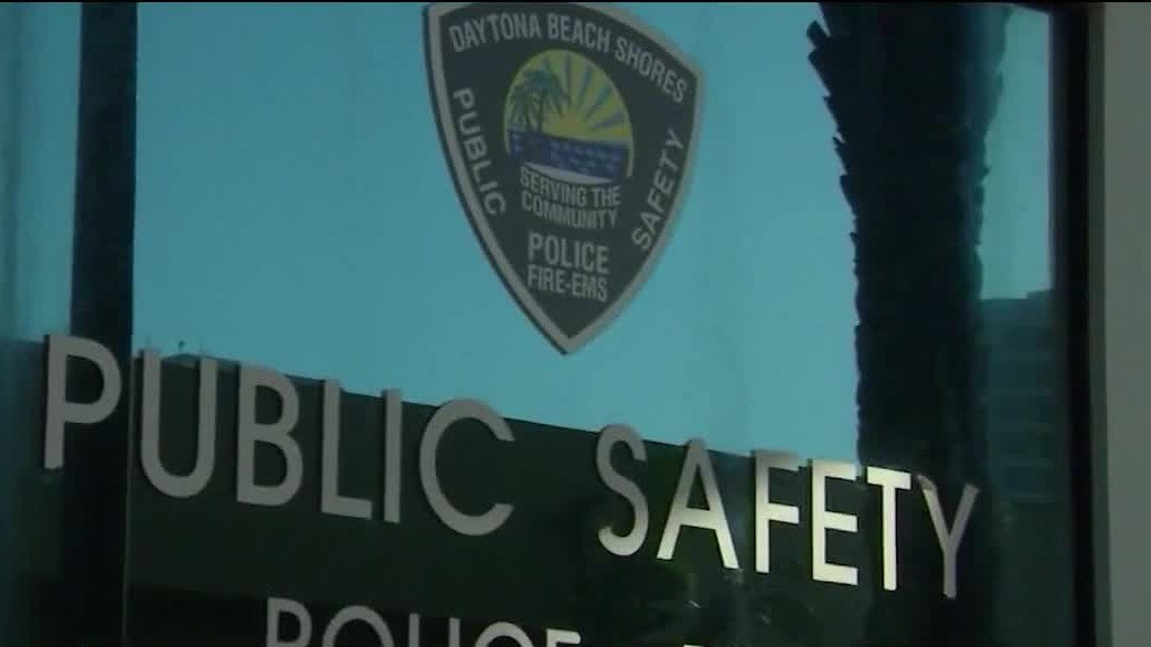 Officers suspended in potty-training incident