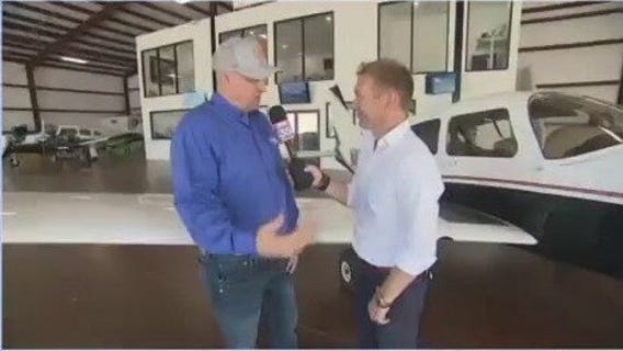 Teaching people how to fly a plane