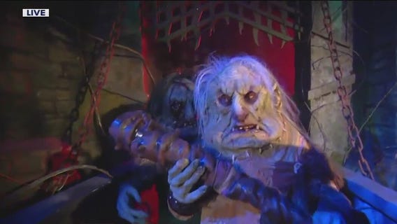 HHN 2023 Orlando: Dueling Dragons haunted house