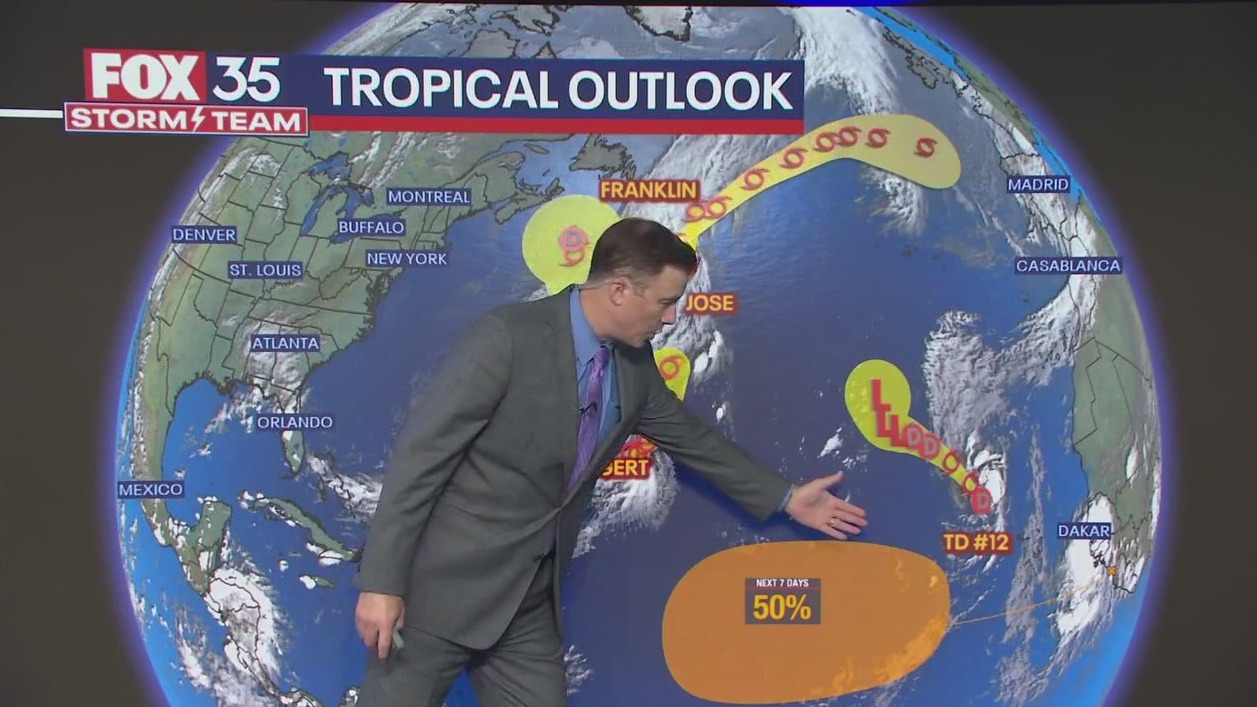 Tropical wave off Africa could develop