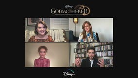 Isla Fisher, Jillian Bell and Jillian Shea Spaeder in Godmothered