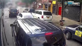 Police searching for two women who attacked MTA bus in the Bronx