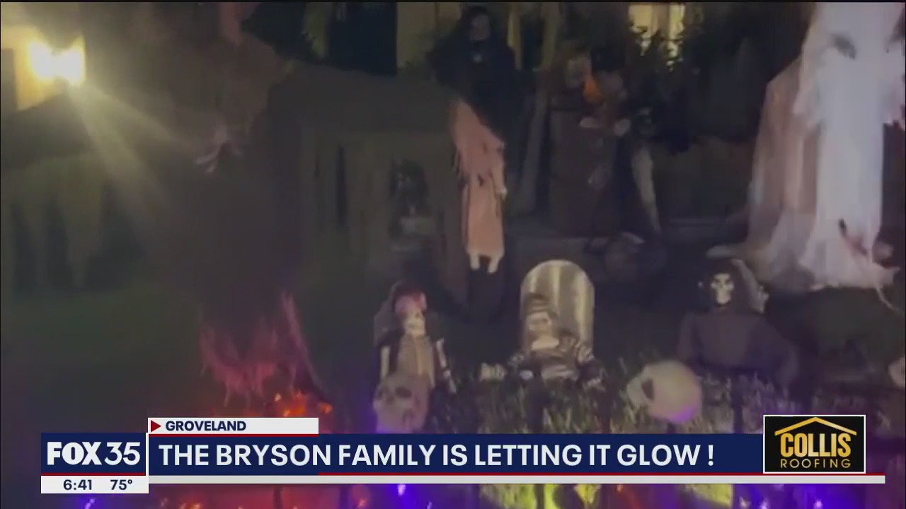 The Leonard Family Halloween House