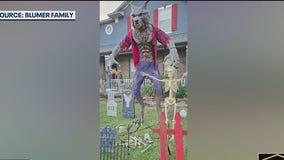 Let It Glow: Mom, son show Halloween spirit