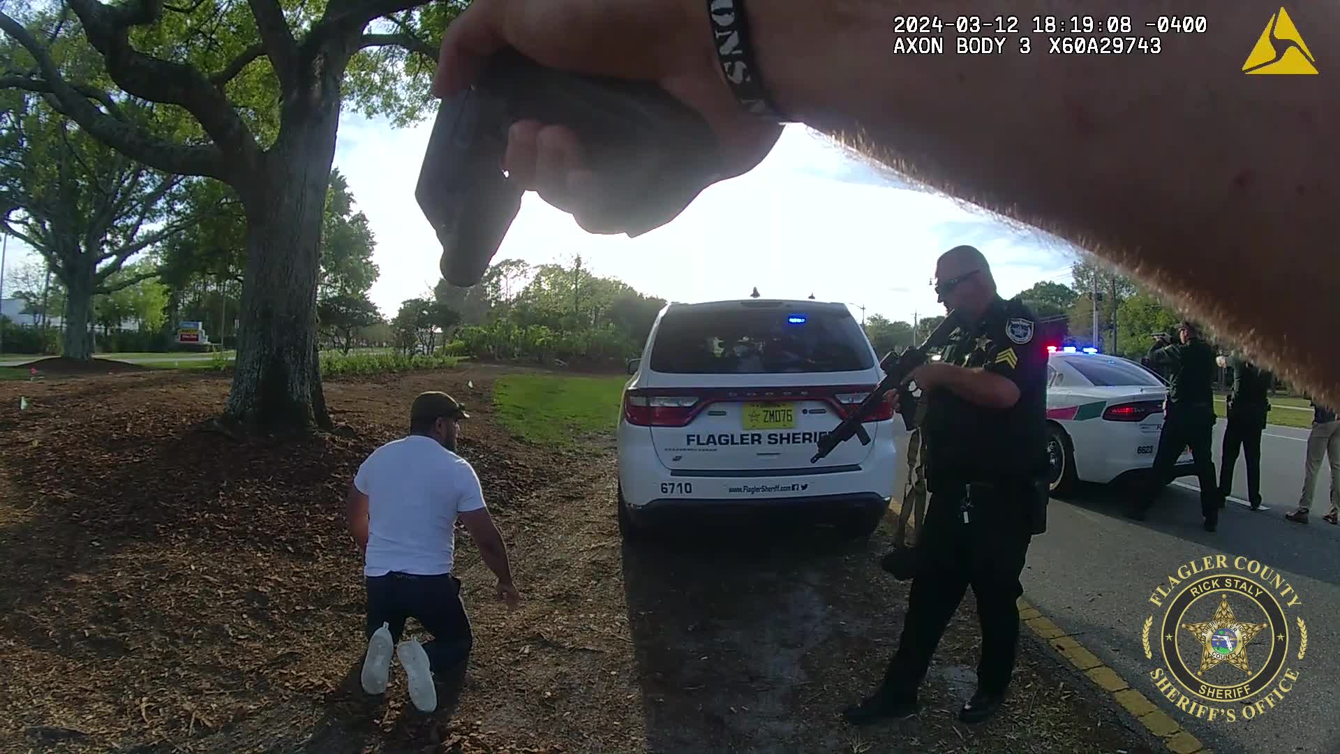 Bodycam shows arrest of Texas fugitive in Florida | FOX 35 Orlando