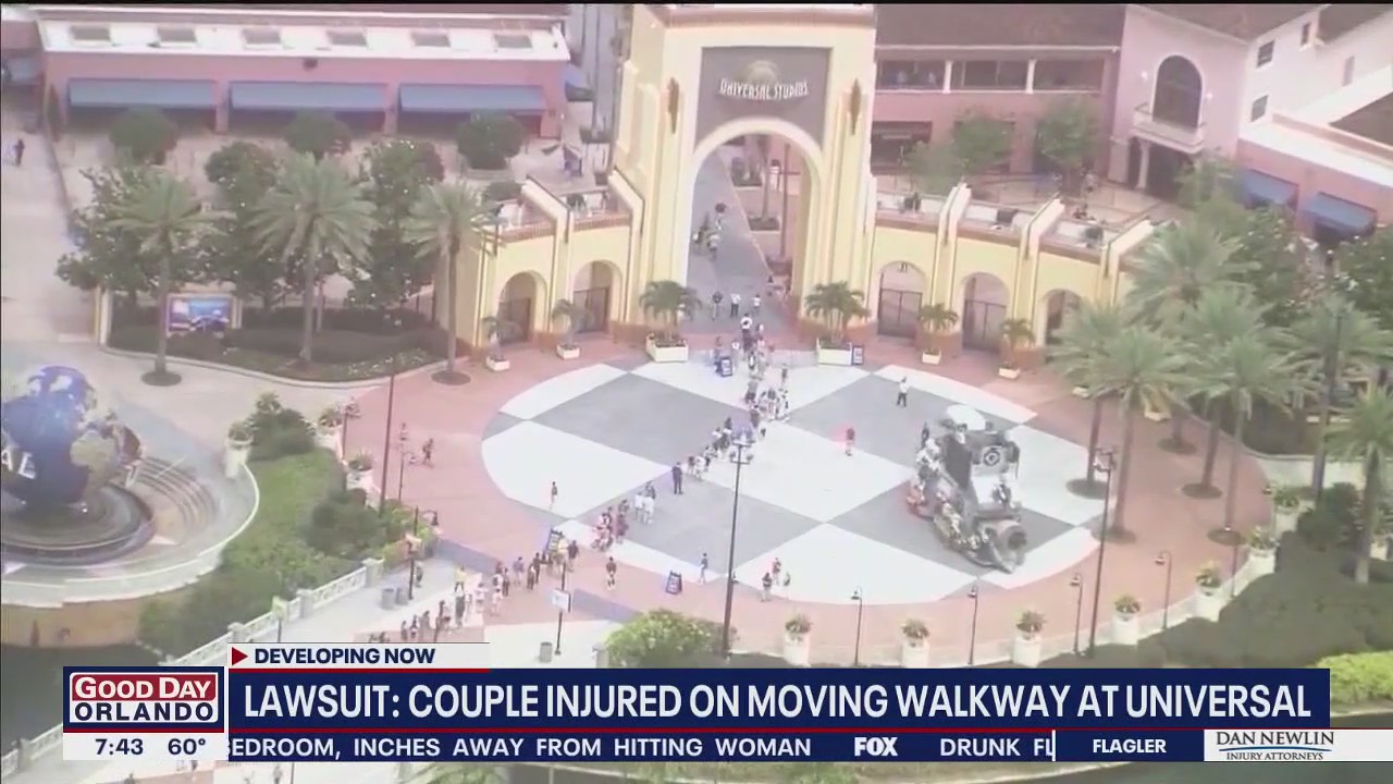 Lawsuit: Couple hurt on moving walkway at Universal
