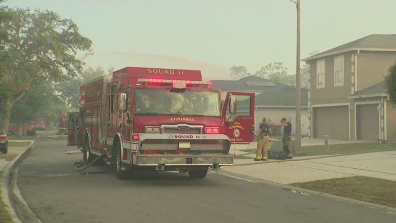 Crews battle fire near homes in Osceola County | FOX 35 Orlando
