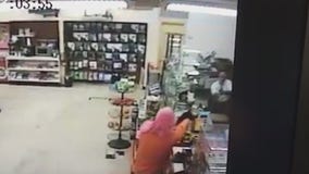 Reward offered for Leesburg suspect's arrest