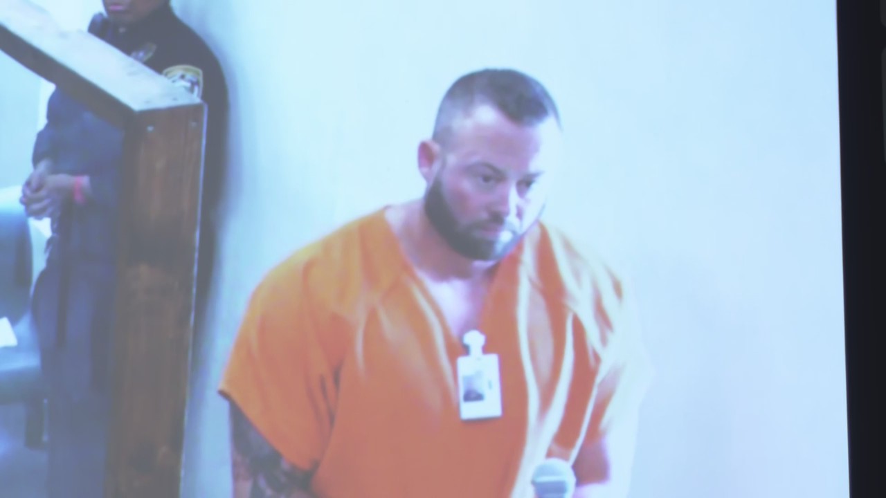 Arrested Osceola County deputy makes court appearance | FOX 35 Orlando
