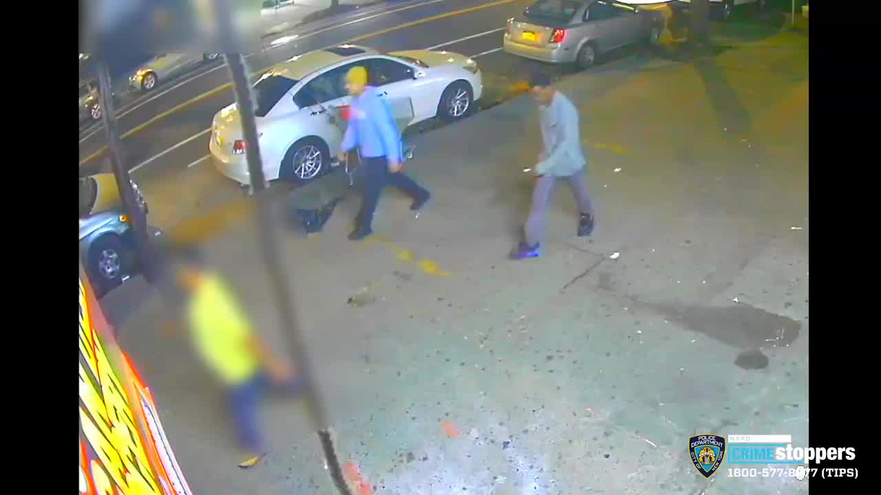 Suspects choke, rob victim on Bronx street