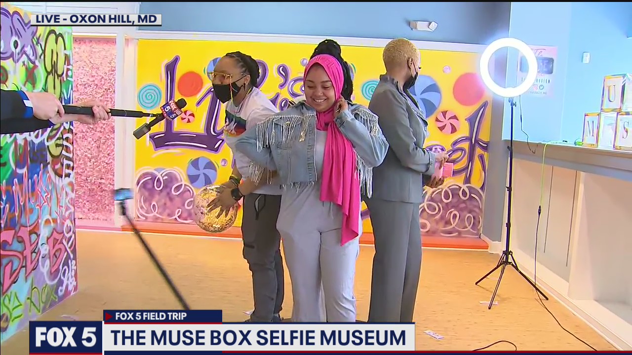 FOX 5 FIELD TRIP: The Muse Box Selfie Museum