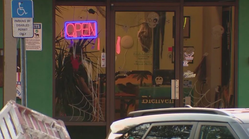 Teen arrested after shooting outside restaurant: Police | FOX 35 Orlando