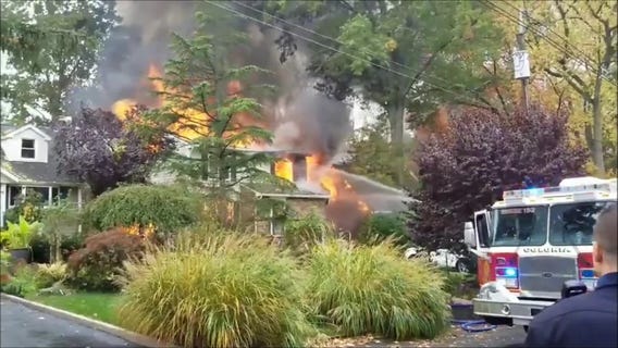 Small plane crashes into house in Colonia