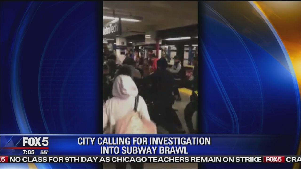 NYPD officers under scrutiny for response to teens in subway incidents
