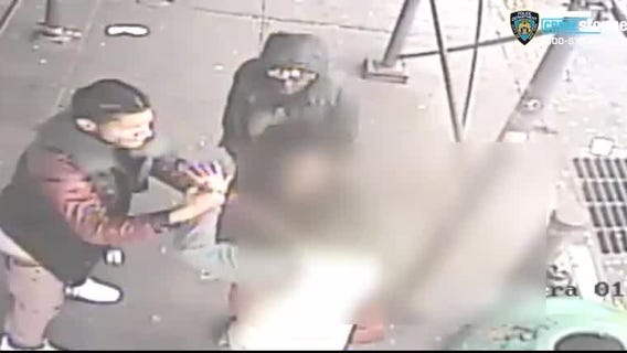 Video: Manhattan beating and robbery