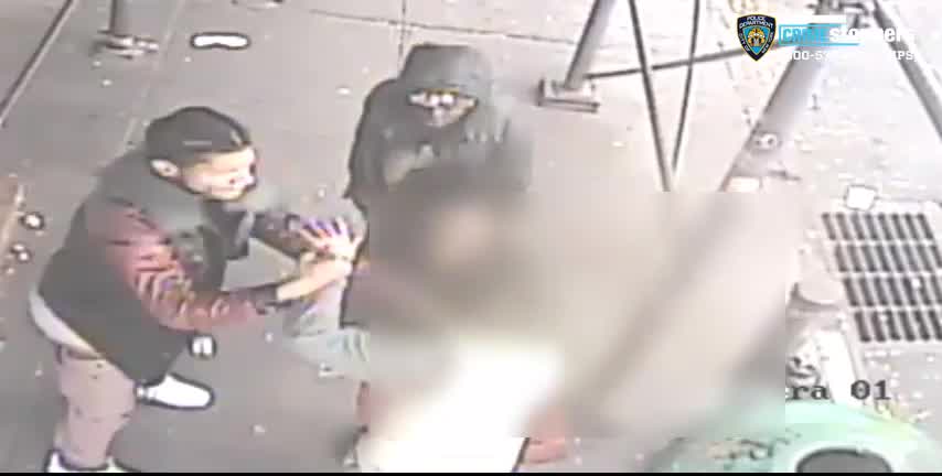 Video: Manhattan beating and robbery