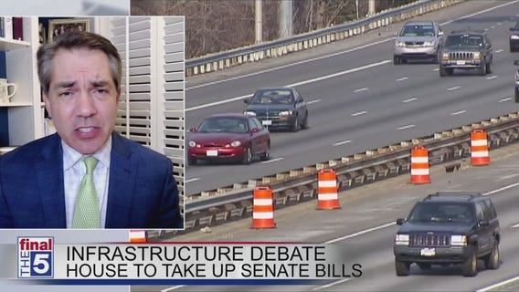 19 Republicans join Dems in infrastructure vote, but battle looms
