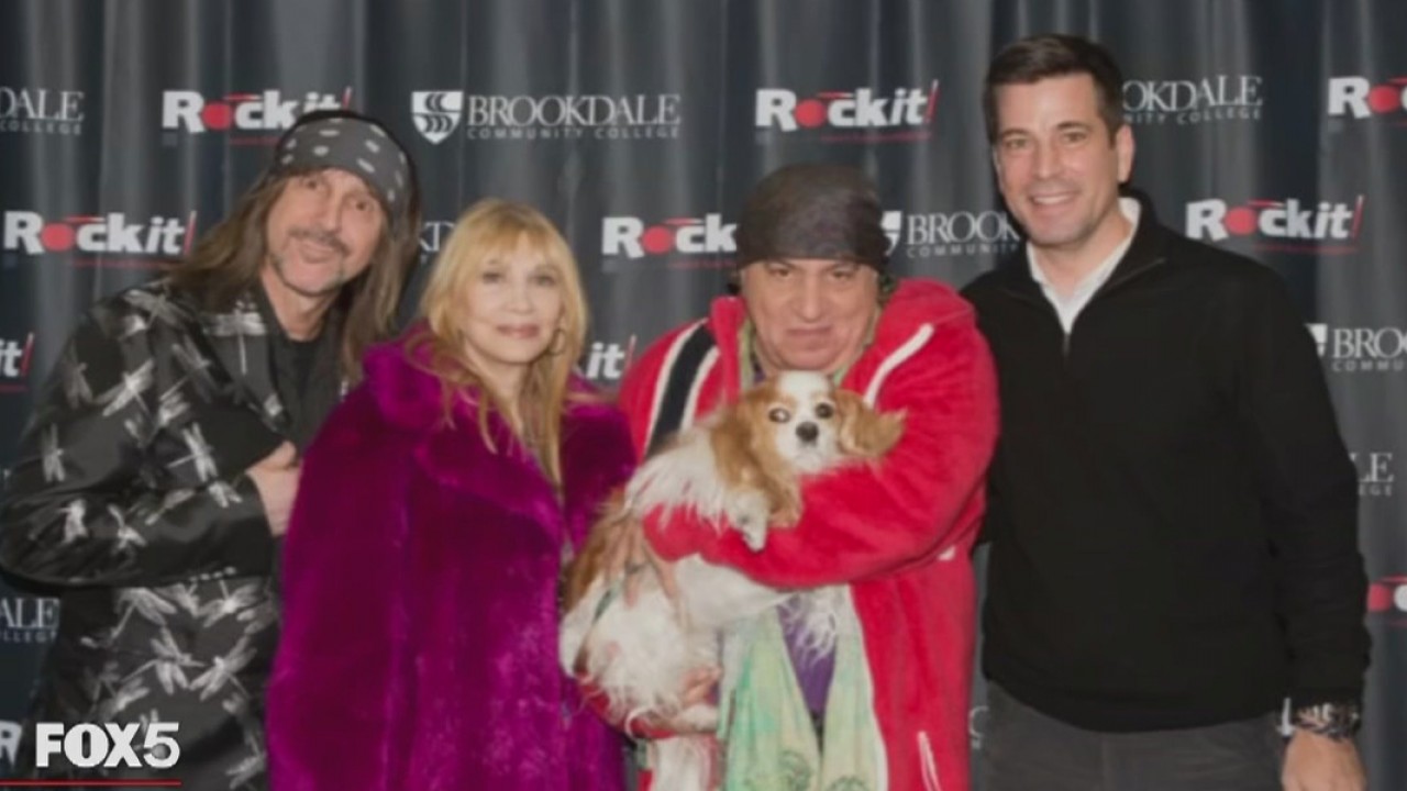 Steve Lacy at the Rockit Live fundraiser